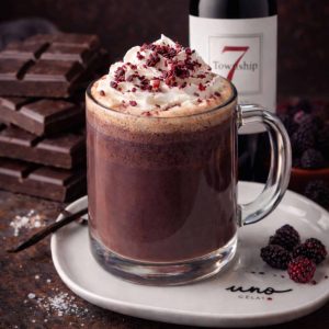 uno gelato - red velvet affair hot chocolate